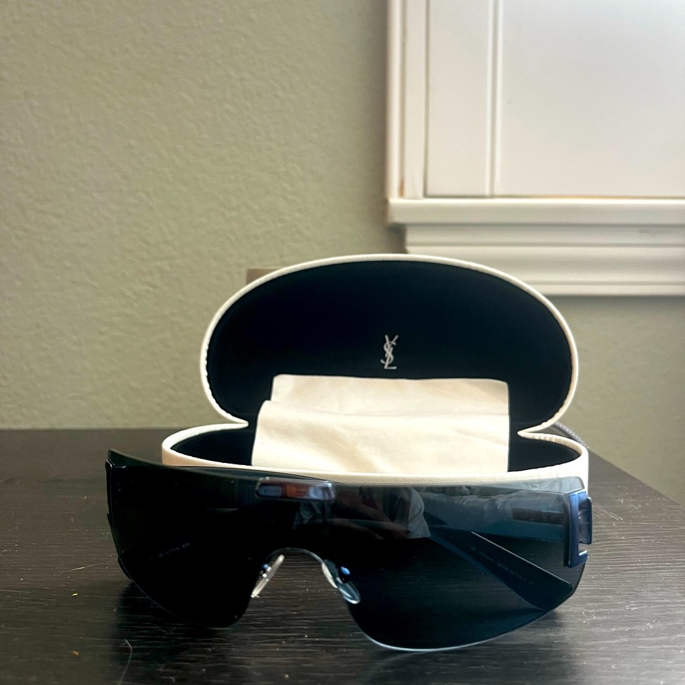Authentic Vintage YSL2013 S YB7 Clear Square Sunglasses